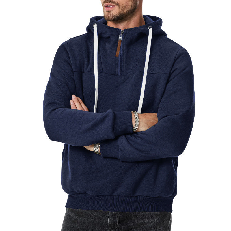Trendy hooded sweatshirt for men with zip and practical kangaroo pockets Lune London