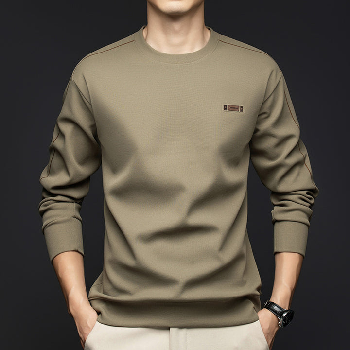 Elegant pullover for men with round neck in fine functional material Lune London