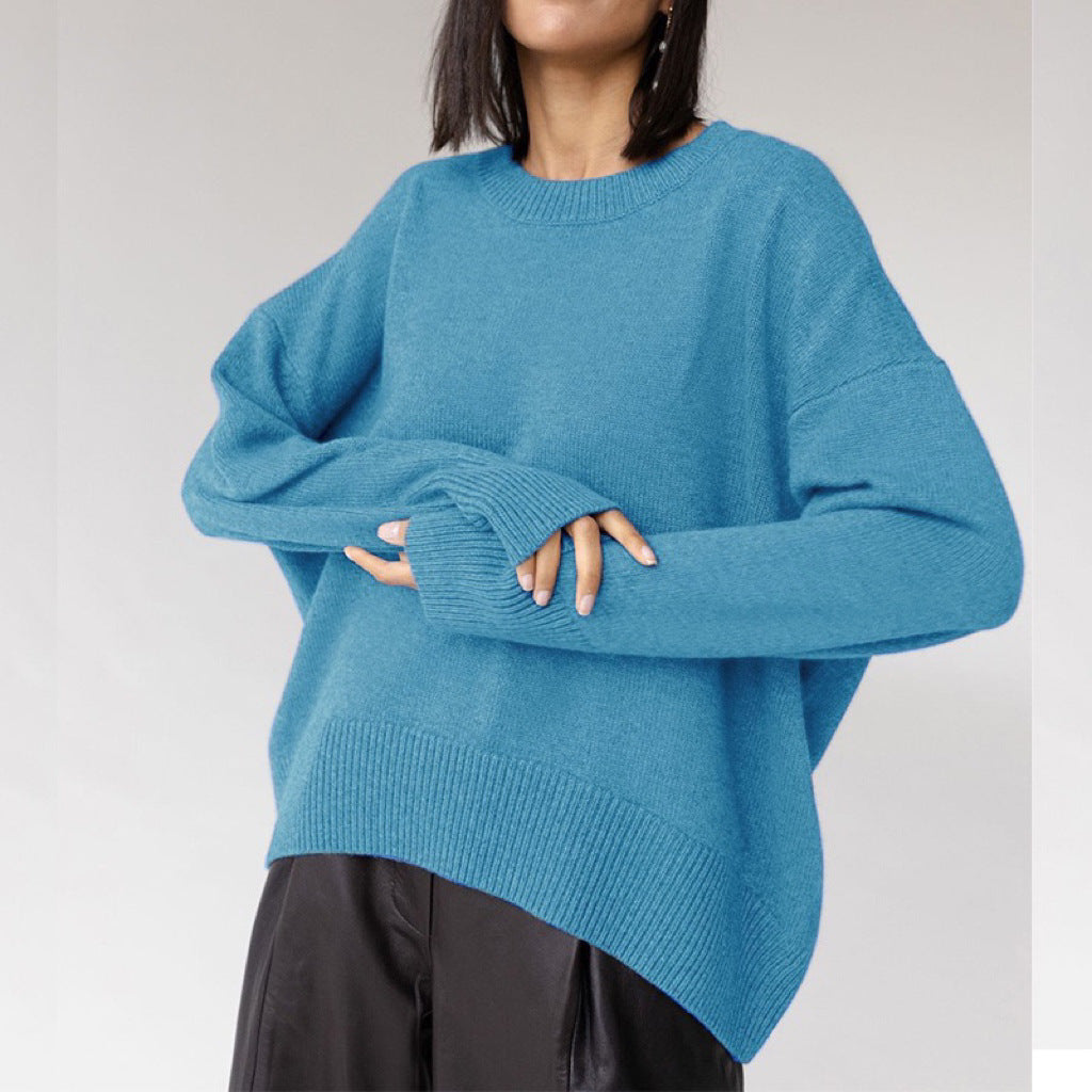 Ladies oversized pullover with a pretty knitted pattern and wide edges Lune London