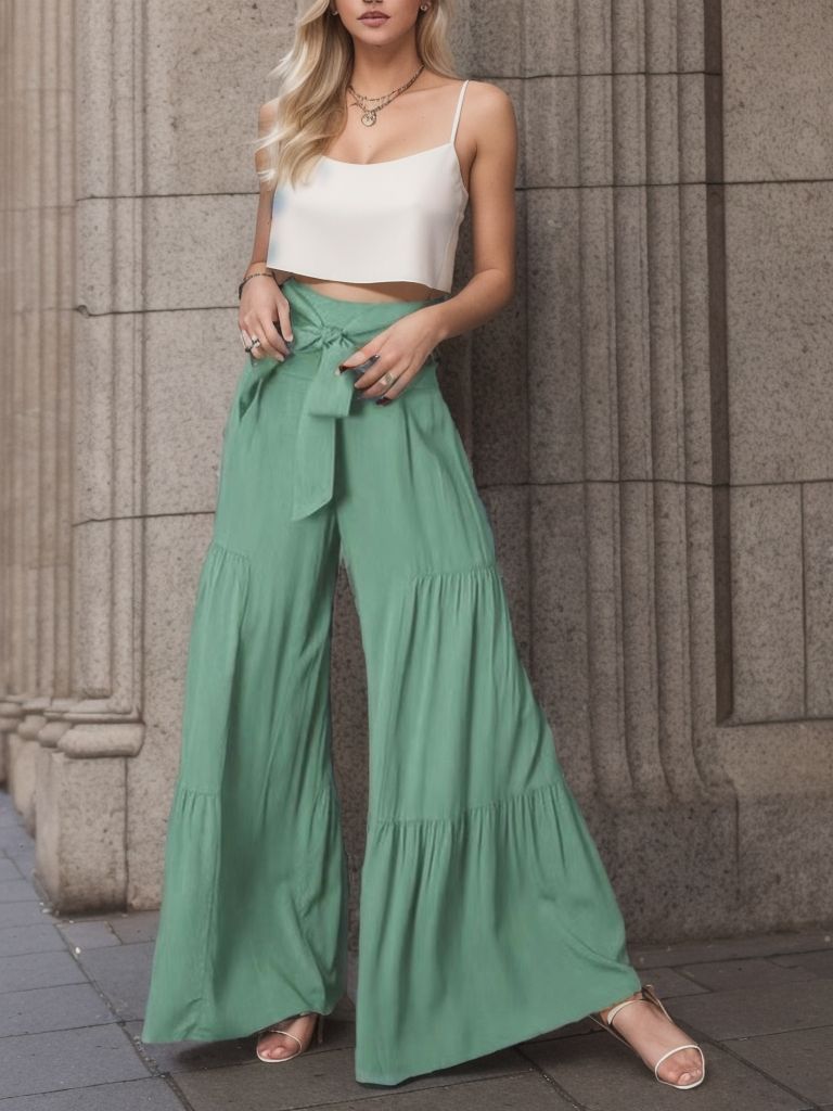 Wide Palazzo pants for women with high waist and belt at the waist Lune London