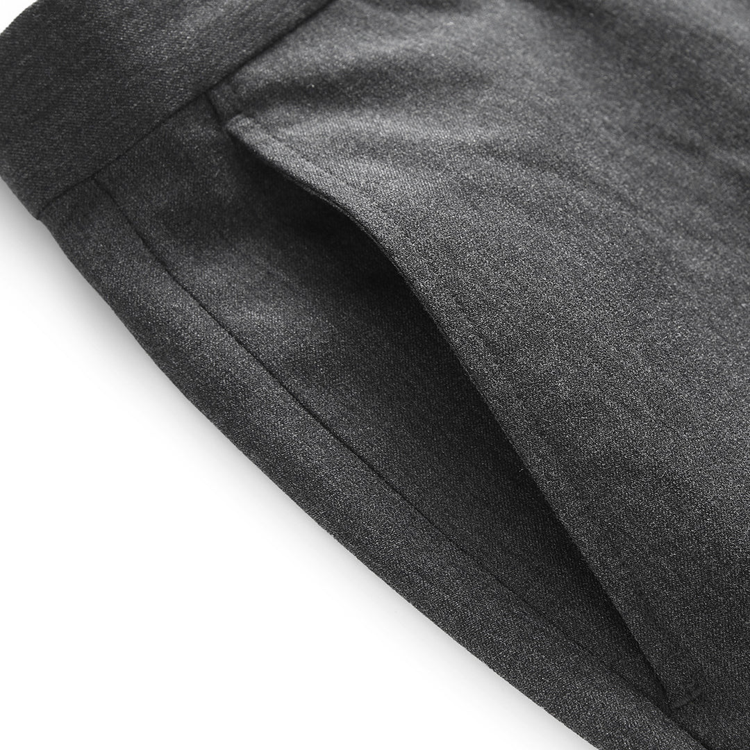 Elegant slim-fit suit pants for men with fine texture Lune London