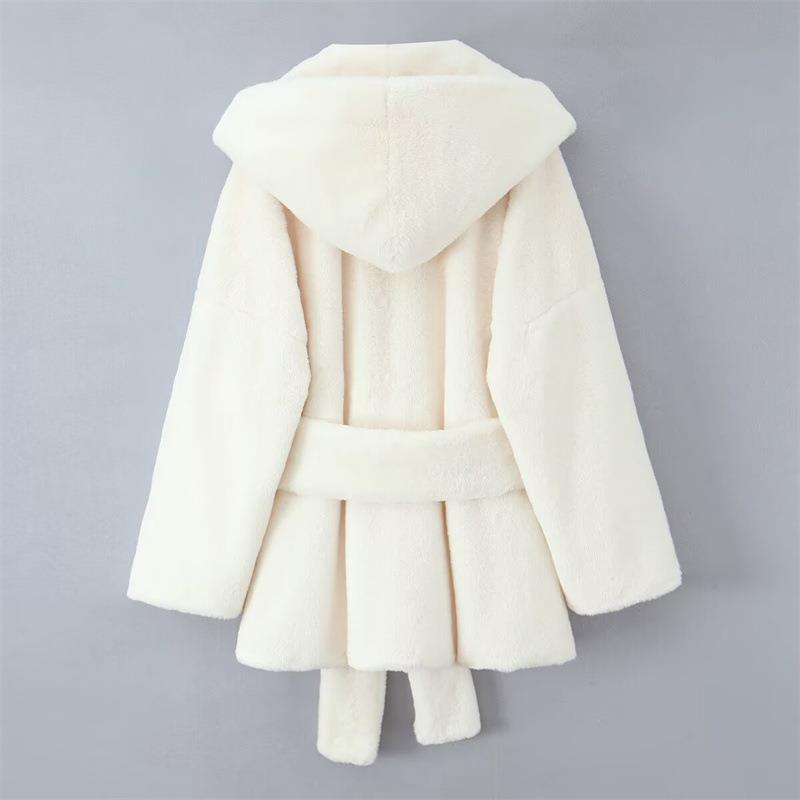 Women's hooded jacket made of soft material with adjustable belt and practical pockets Lune London