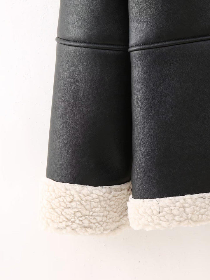 Faux fur jacket for women with full zip and comfortable pockets Lune London