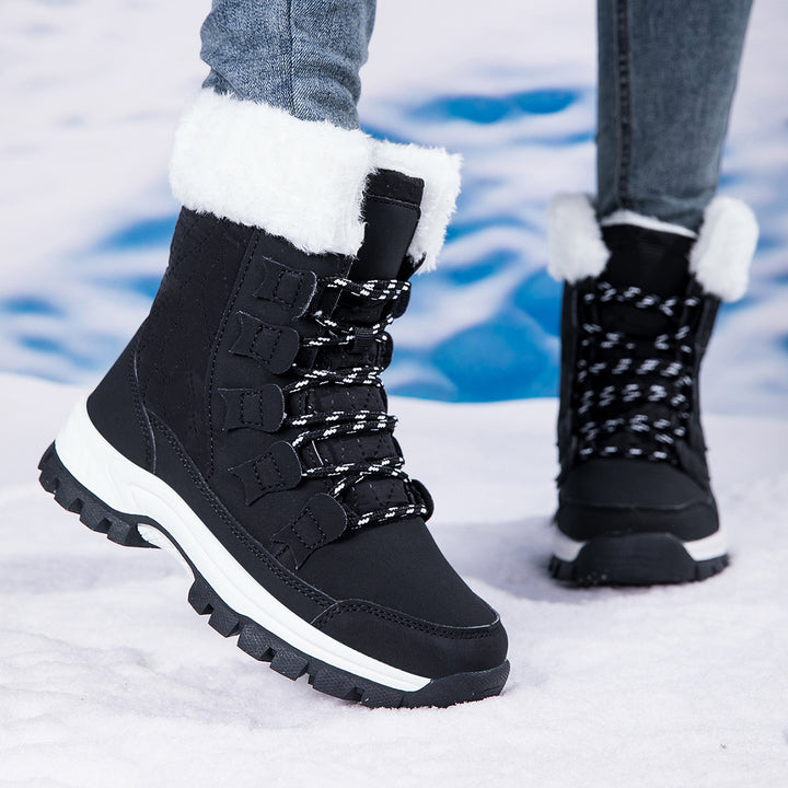 Insulated winter boots for women with non-slip sole and soft inner lining Lune London