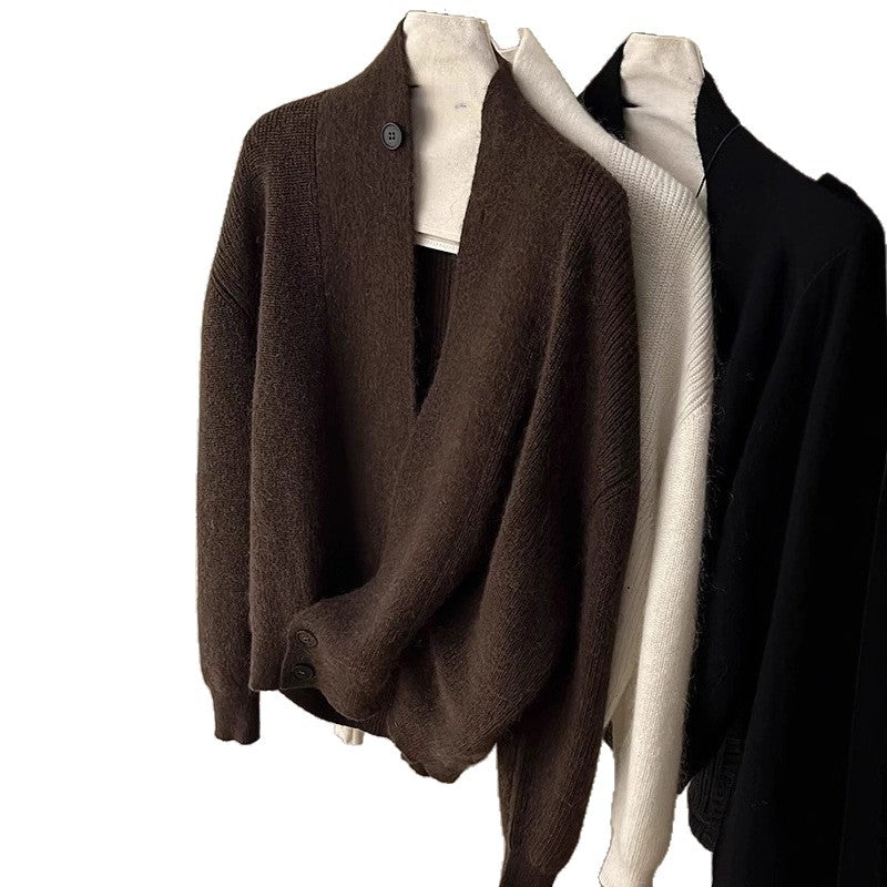Ladies fashion knitted cardigan with trendy lapels Lune London