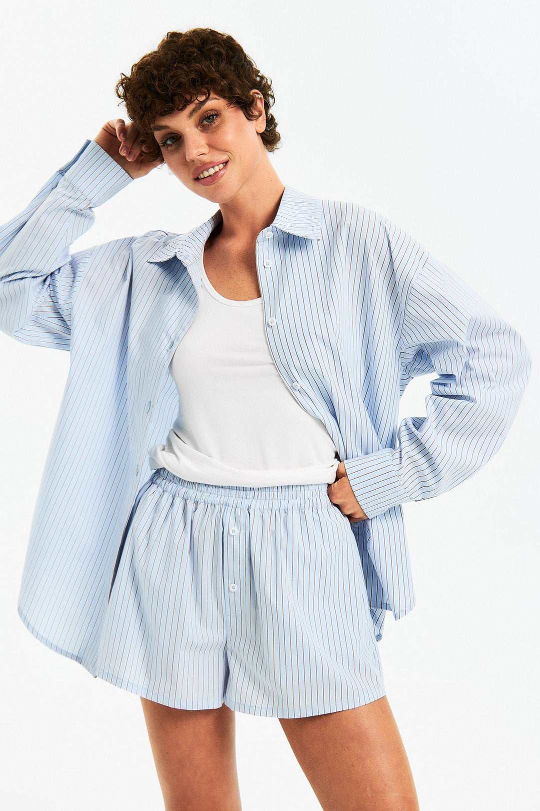 Lune London elegant casual pajama set for women with striped design and loose fit