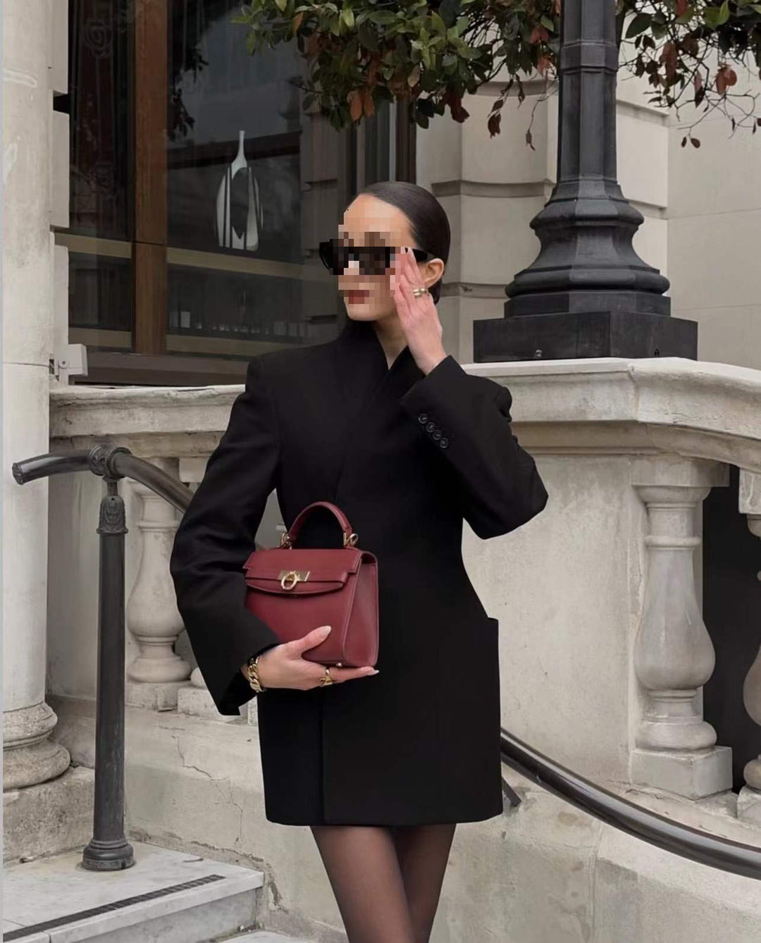 Ladies elegant blazer with waist belt and practical pockets Lune London