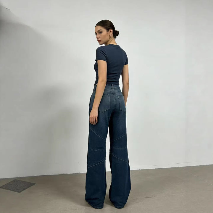 Women's loose-fitting jeans with unique seam details Lune London