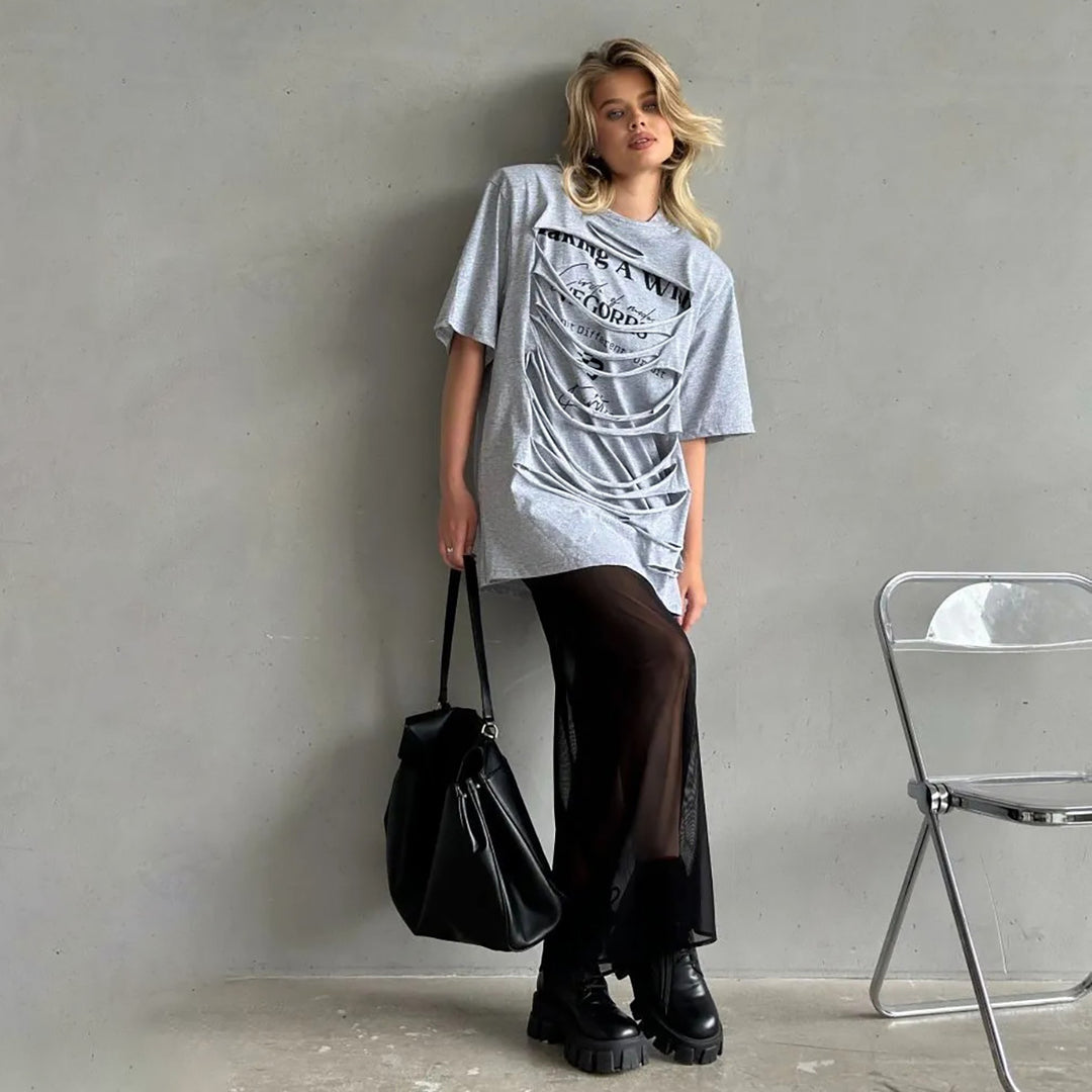 Oversized t-shirt for women with creative inscription and casual cut Lune London