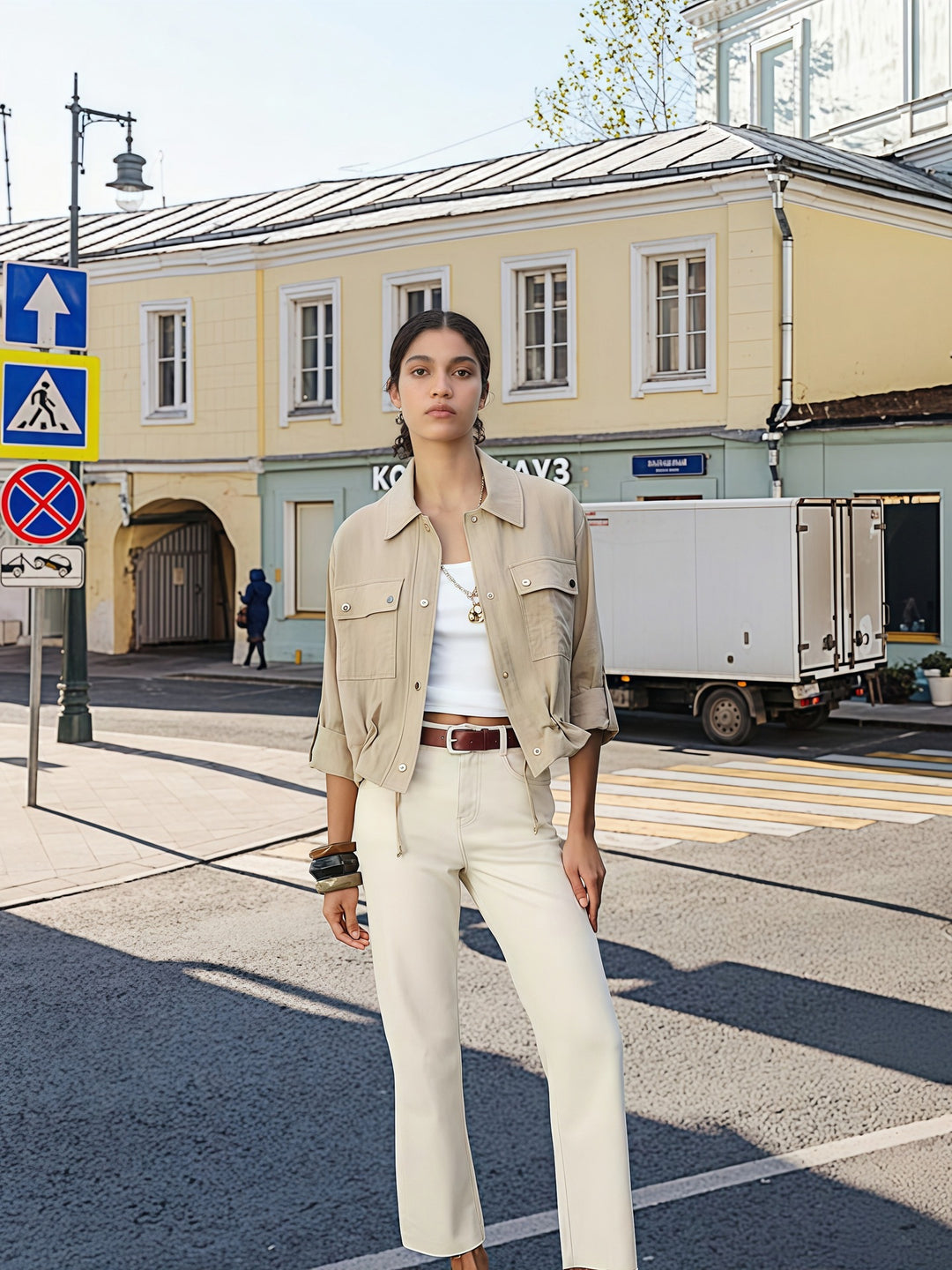 Women oversized lightweight jacket with practical pockets Lune London