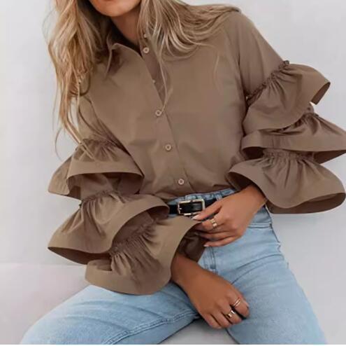 Women blouse with voluminous ruffled sleeves Lune London