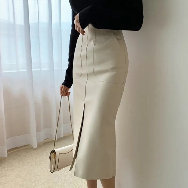 Summer rock in high-quality faux leather for women with side slit Lune London