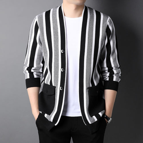 Trendy knitted jacket for men with an original striped pattern Lune London