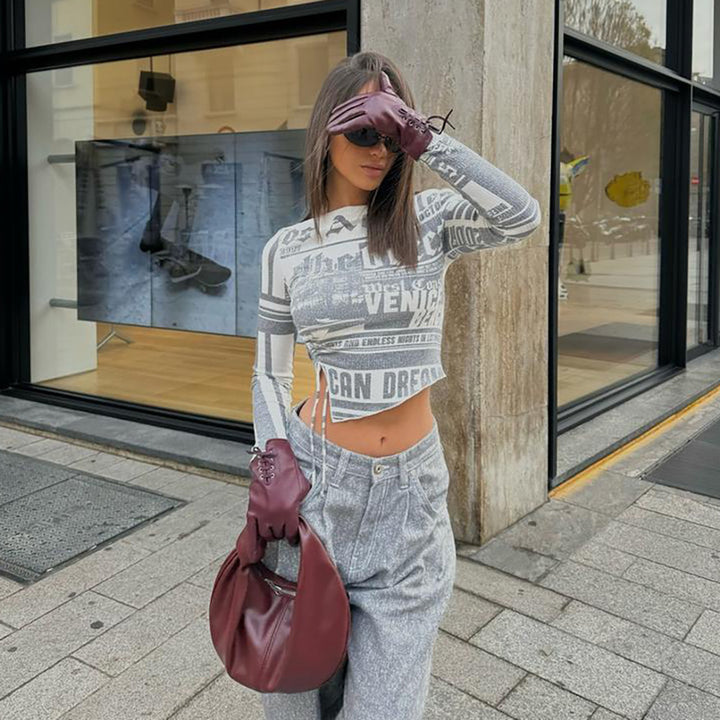 Women Crop-top with creative text design and loose fit Lune London