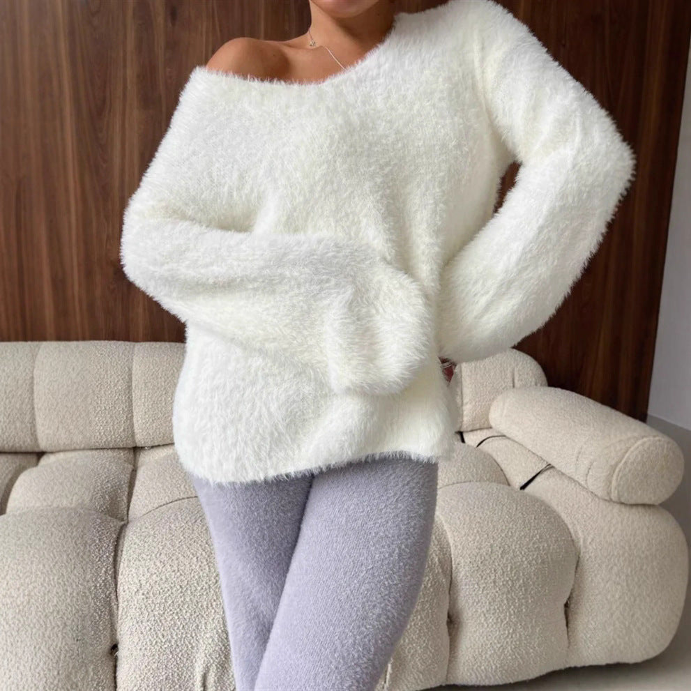 Ladies Soft V-neck Pullover in High-Quality Material Lune London