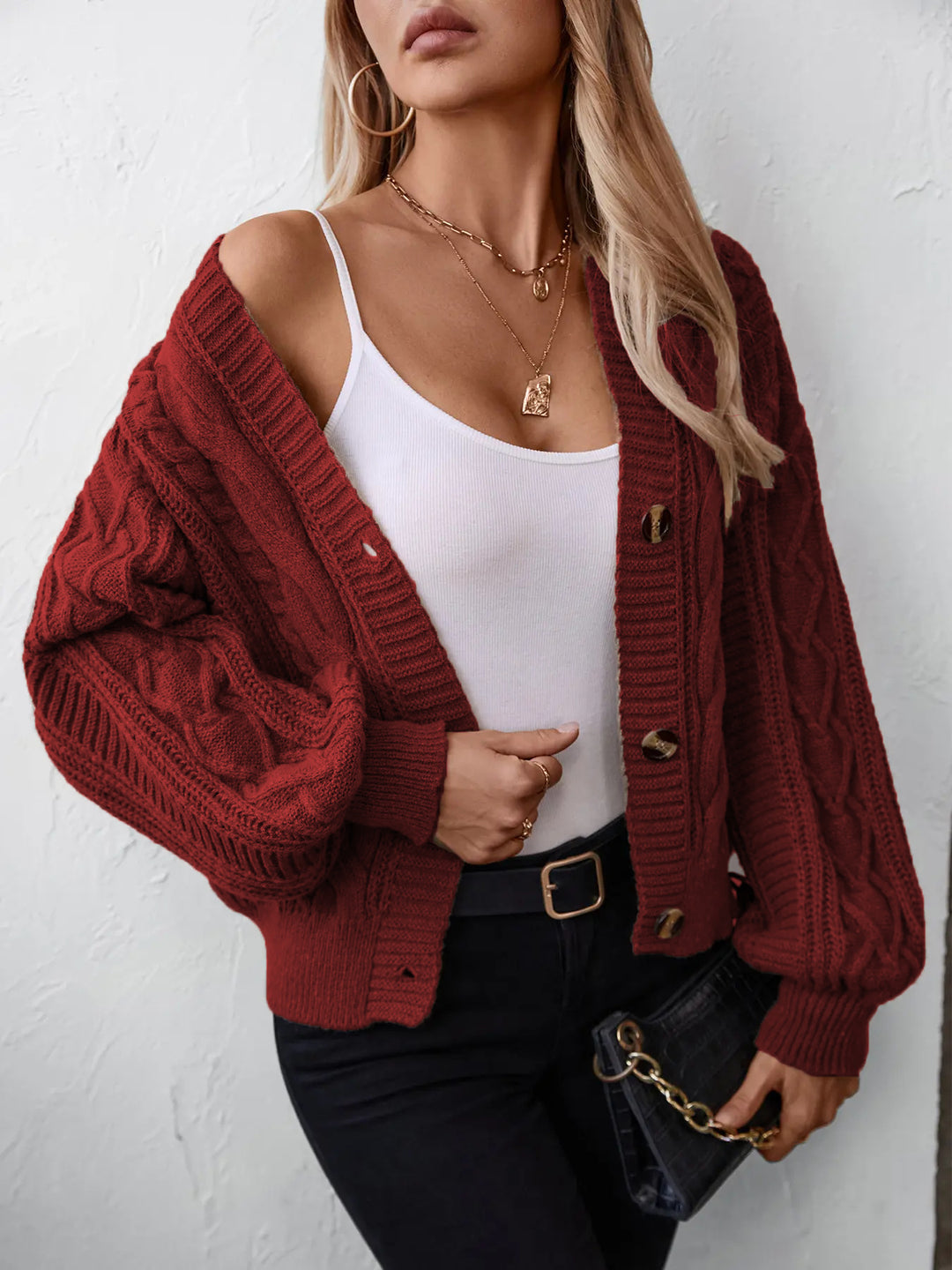 Ladies Chunky Knit Cardigan with Chic and Stylish Drehknöpfen Buttons