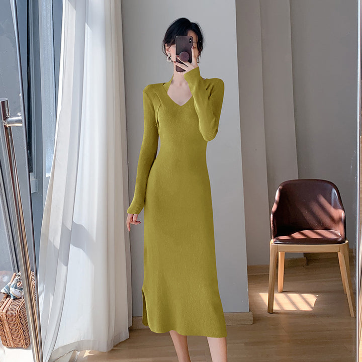 Robe longue à manches longues pour femmes avec décolleté en V et fente latérale Chic & Stil