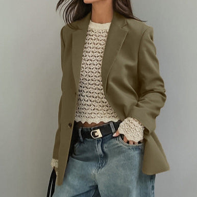 Veste élégante pour femmes avec une coupe féminine et des détails de boutons de haute qualité Lune London