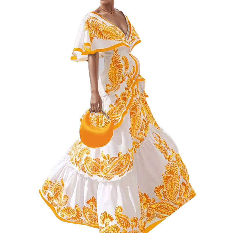 Robe maxi pour femmes avec des manches volumineuses et un motif paisley élaboré Chic & Stil