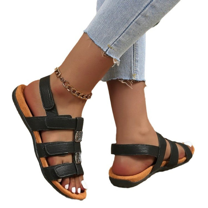 Women's strappy sandals with adjustable straps and anatomical sole Lune London