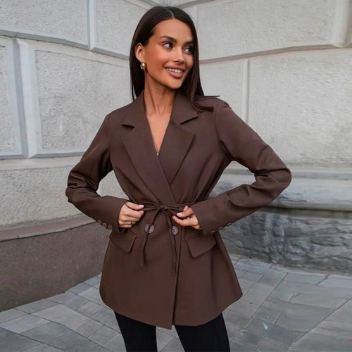 Fashionable women's blazer with adjustable belt Lune London