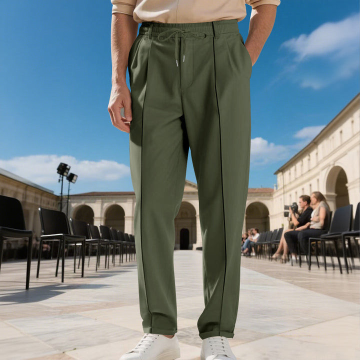 Trendy chino pants for men Lune London