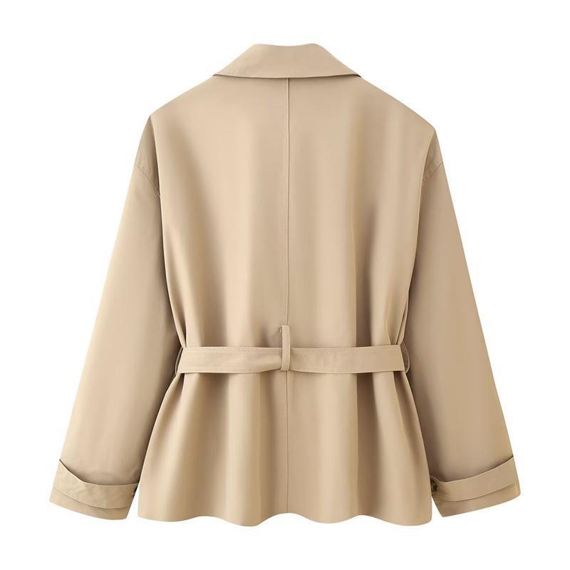 Elegant ladies trench coat with adjustable belt and stylish button details Lune London