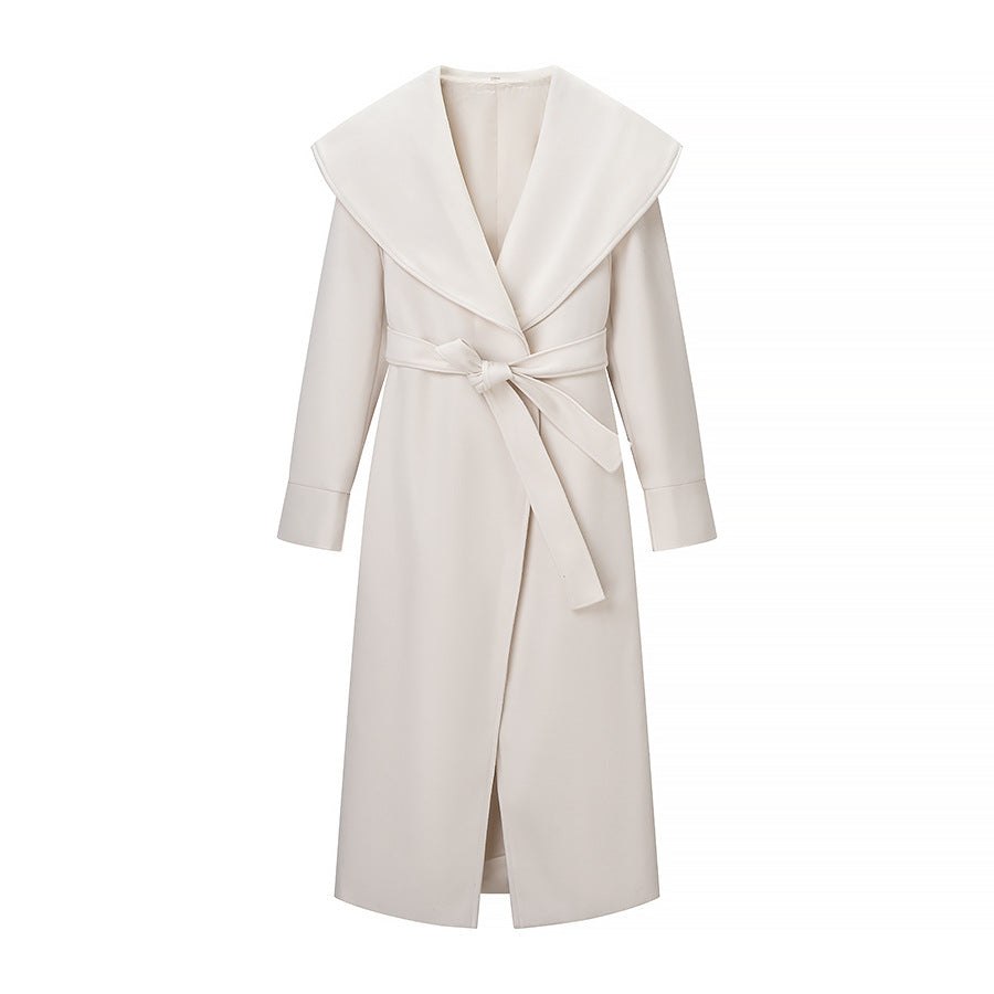 Manteau élégant pour femmes à enrouler avec large col et ceinture à nouer Chic & Stil