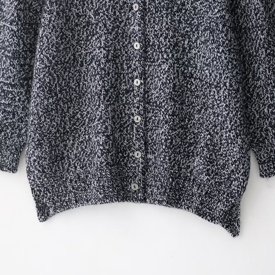 Veste élégante pour femmes en tricot avec patte de boutonnage Lune London