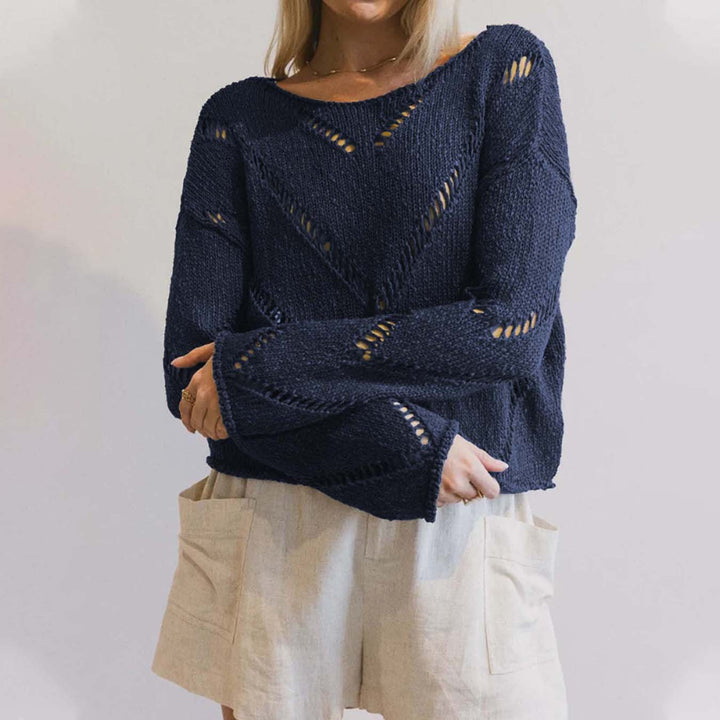Casual knitted sweater for women with an airy knit structure Lune London