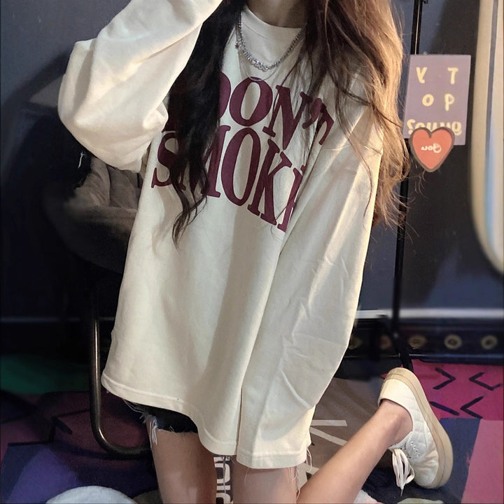 Women's casual oversized shirt with creative lettering Chic & Stil