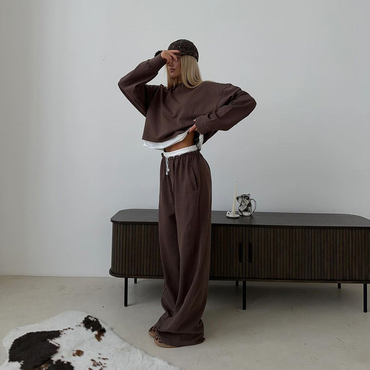 Comfortable and stylish loungewear set for women Lune London
