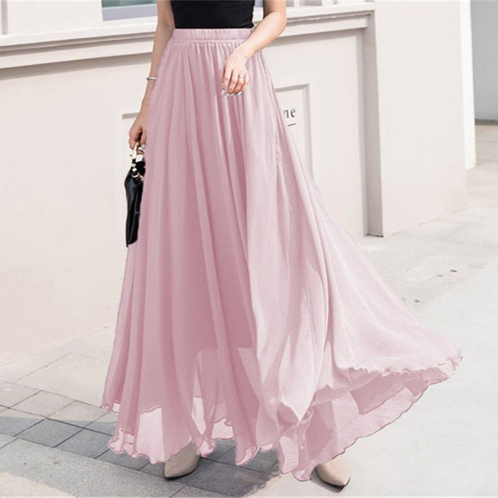 Long and flowing skirt for women with elastic waist and floating hem Lune London