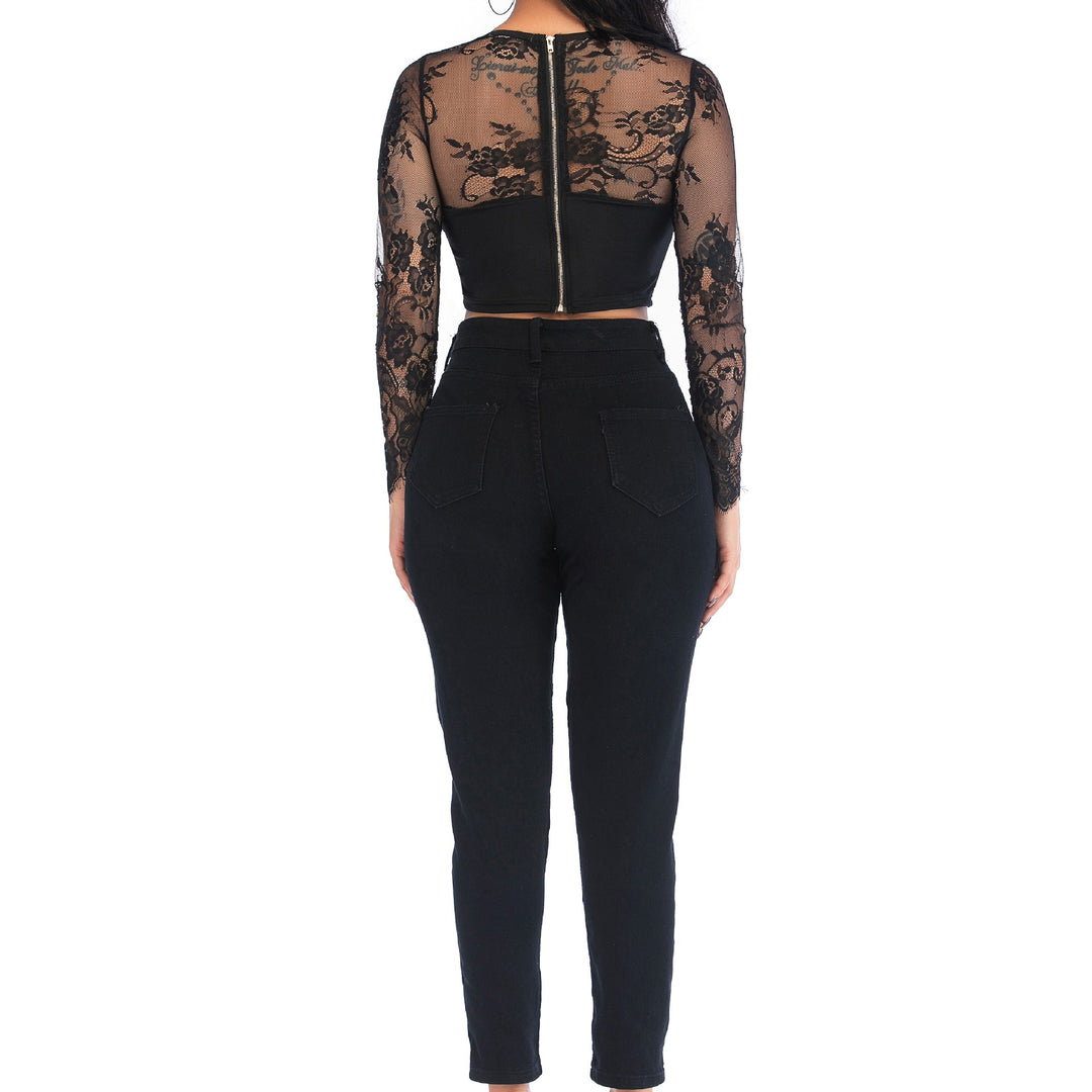 Chic and stylish lace crop top for women