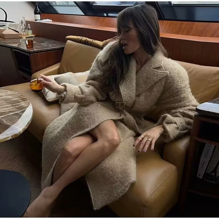 Ladies elegant oversized coat with belt and high-quality texture Lune London