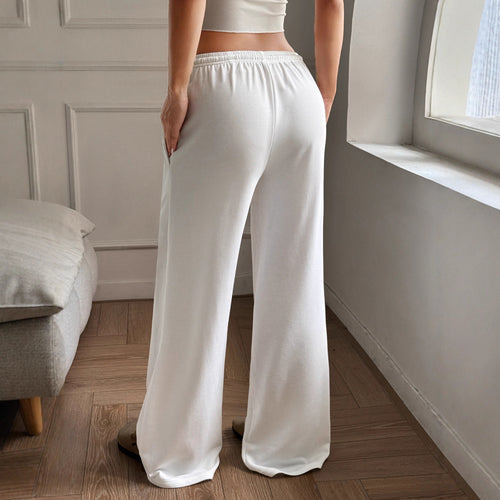 Loose and comfortable summer pants for women with elastic waistband and drawstring Lune London