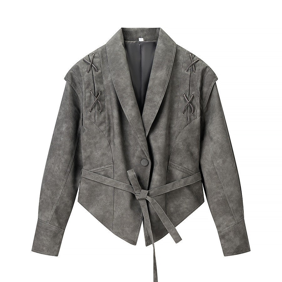 Veste courte élégante pour femmes avec détails de laçage décoratif Chic & Stil