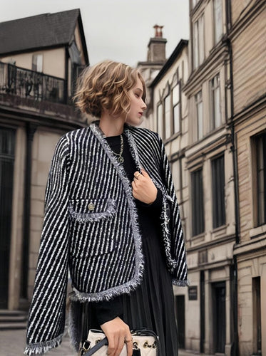 Knit jacket for women with elegant lapels and cozy material Lune Londonl
