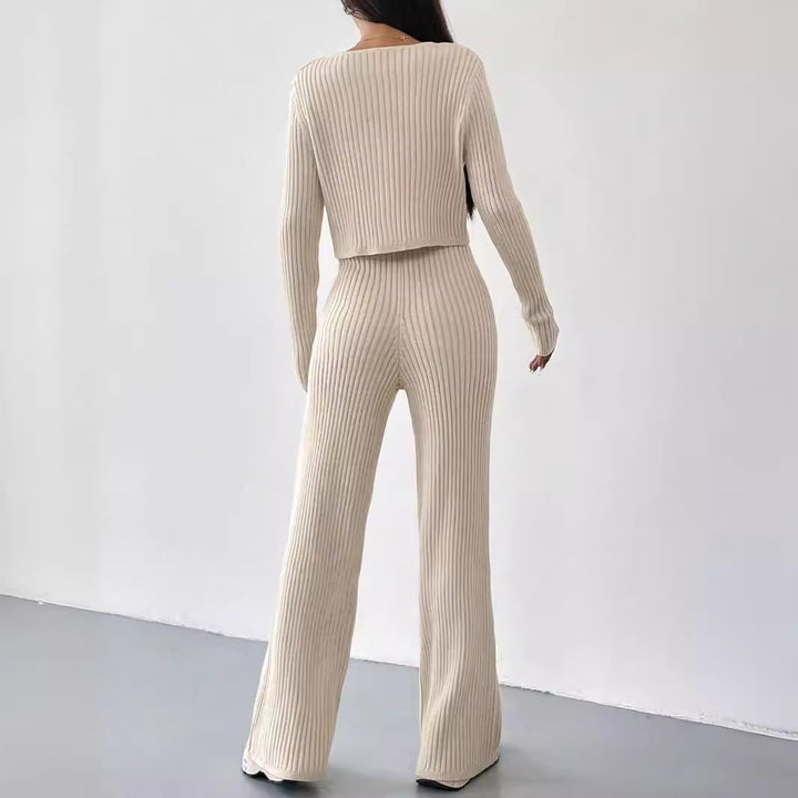 Woman knitted set Lune London