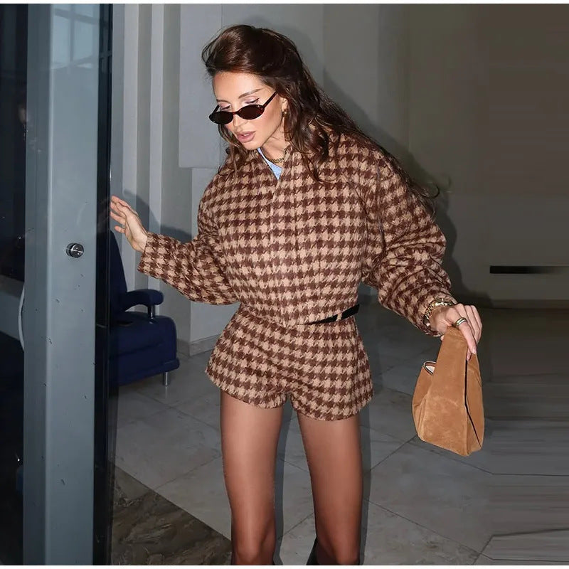 Veste de mode femme avec manches bouffantes et motif à carreaux Chic & Stil
