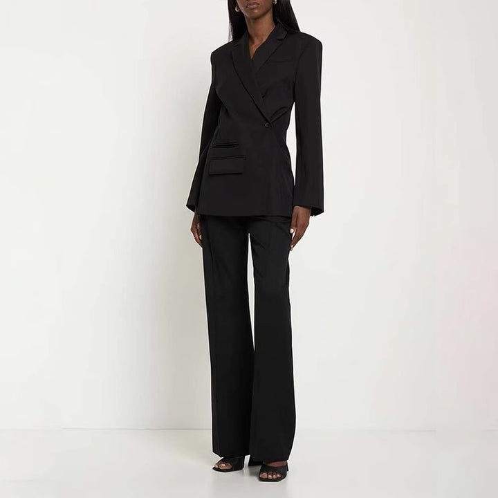 Blazer moderne pour femmes avec design asymétrique Chic & Stil