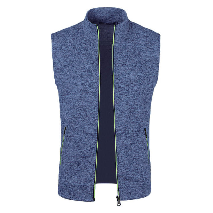 Functional sports jacket for men with breathable inserts and practical pockets Lune London