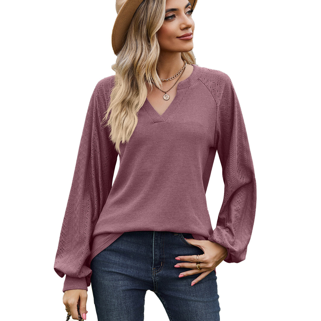 Ladies long sleeve V-neck textured T-shirt with wide sleeves Lune London