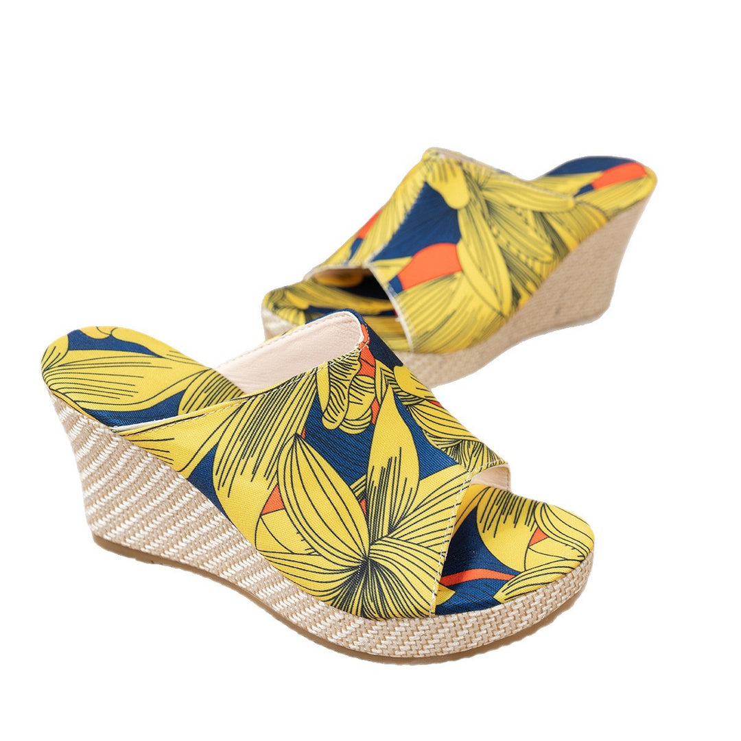 Platform mules for women with floral design and comfortable sole Lune London