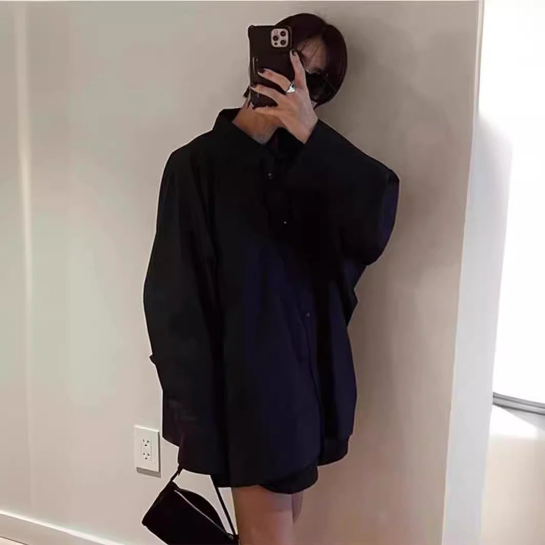 Chemise blouse pour femmes surdimensionnée avec col classique et poche latérale Chic & Stil