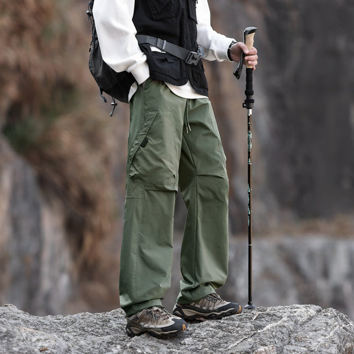 Outdoor Cargo Pants for men with adjustable waist and practical side pockets Lune London