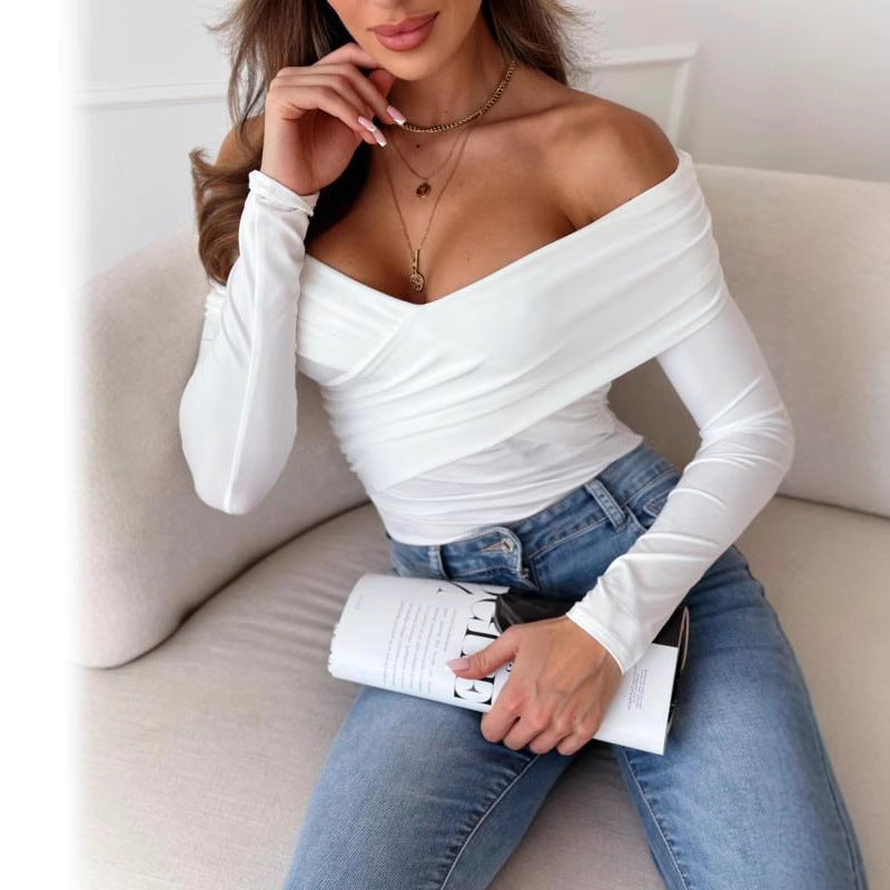 Ladies Elegant crossover top with off-the-shoulder design and long sleeves Lune London
