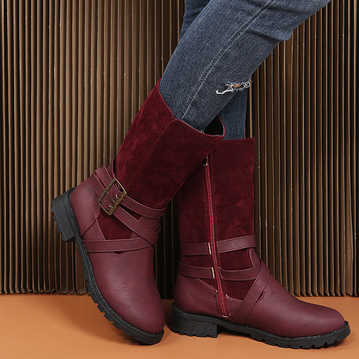 Elegant women's boots with a fashionable crisscross bandage design and a sturdy sole Lune London