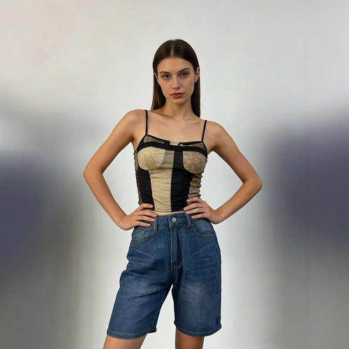 Women's fitted cropped top with stand collar and short sleeves Lune London