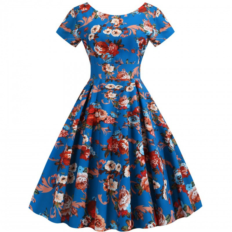 Robe swing pour femmes avec un design floral et un haut ajusté Chic & Stil